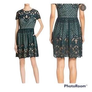 Eliza J mini fit flare dress size 8 forest green short sleeve holiday cocktail